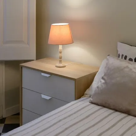 Apartment Apg Carrer Nou 10