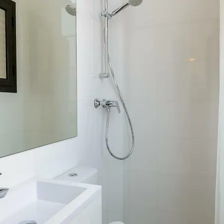 Apartment Apg Carrer Nou 10 *